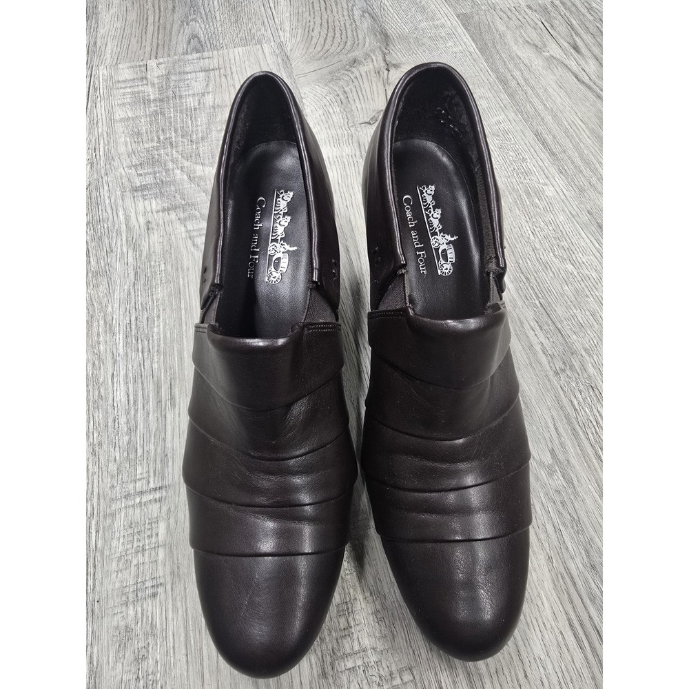 Coach and‎ Four Belinda Brown Leather Pleated Ankle Bootie Size 9 Women's EUC